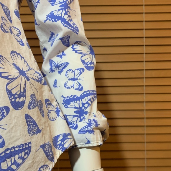 Butterfly Button Down - Picture 6 of 7